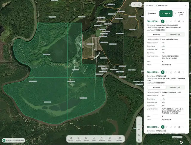 Atlas viewer: several large highlighted parcels with pinned details, legal descriptions, and print and pin controls in the side panel